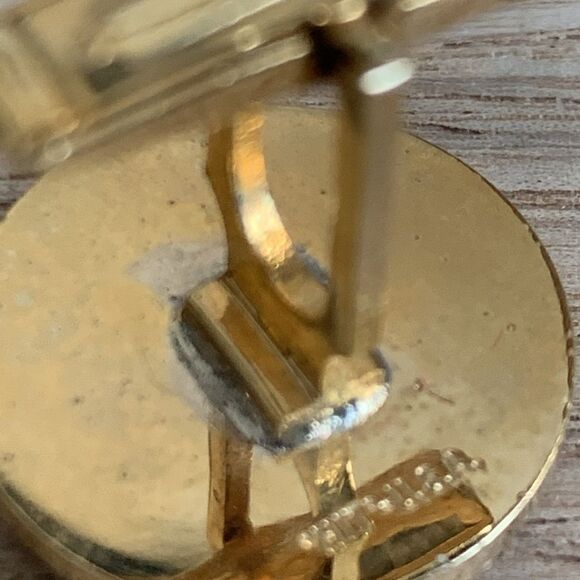 Vintage Equestrian Style Horse & Rider Gold Tone, Red, White & Black Cuff Links - Picture 10 of 16